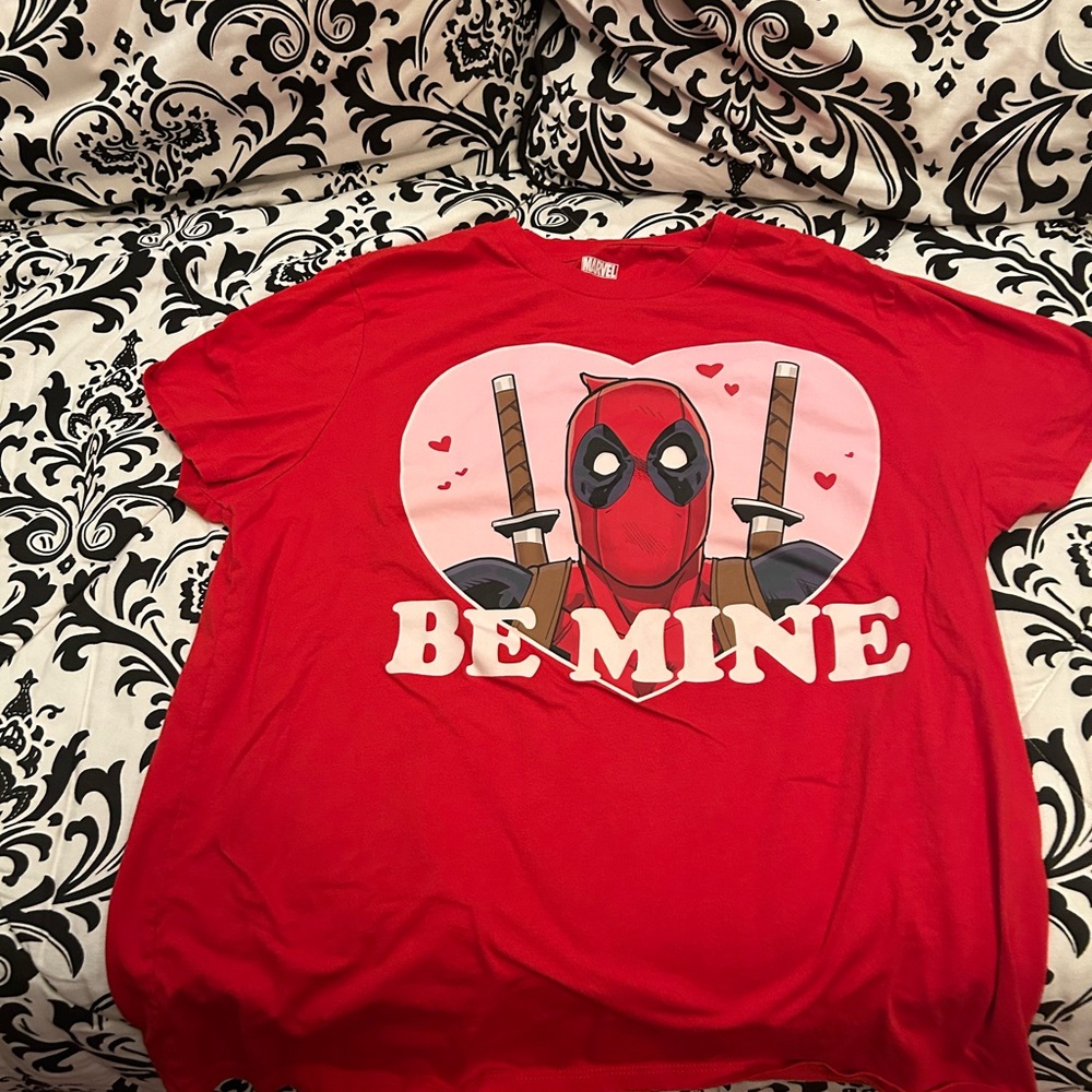 Marvel Red Heart Graphic Tee Mens